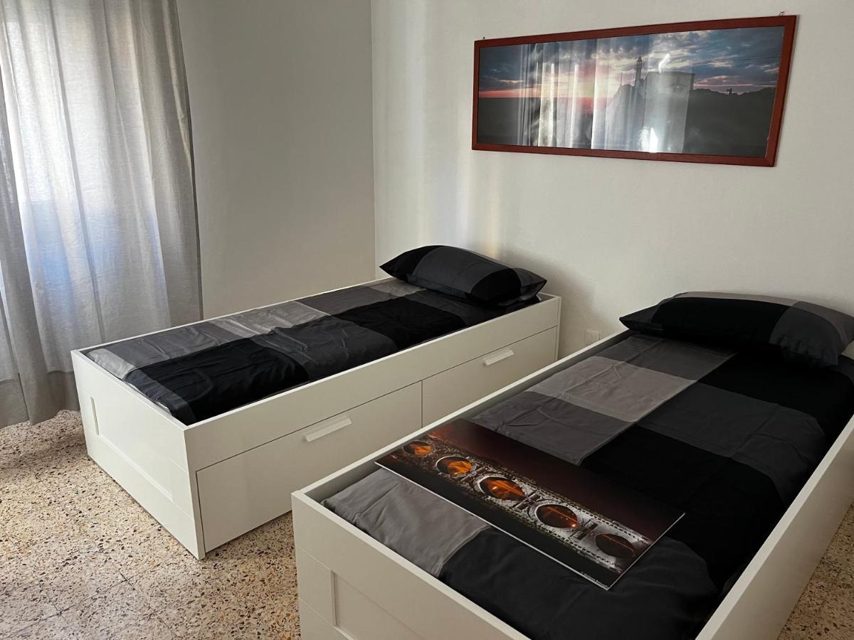 Casa Vacanze Dalla Lory ريميني المظهر الخارجي الصورة